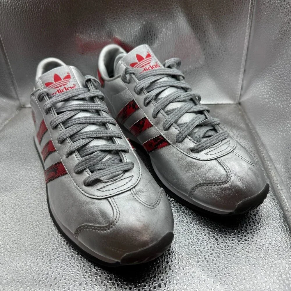 Size 10.5 Adidas Originals Mens‎ Silver Red Snake Athletic Sneakers JP7088